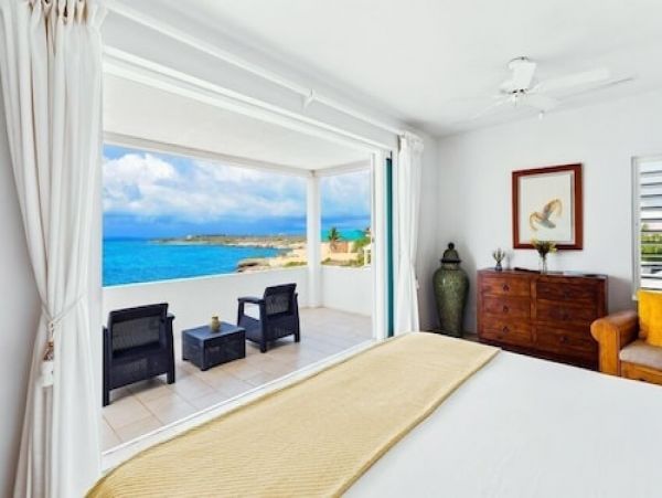 Luxury Beachfront Vacation Home in Anguilla Six Bedroom