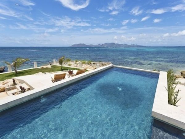 Luxury Beachfront Vacation Home in Anguilla Six Bedroom