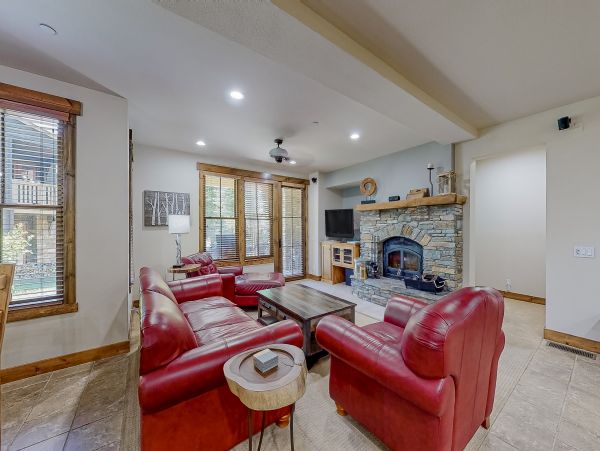 Yosemite Area Home 1029100