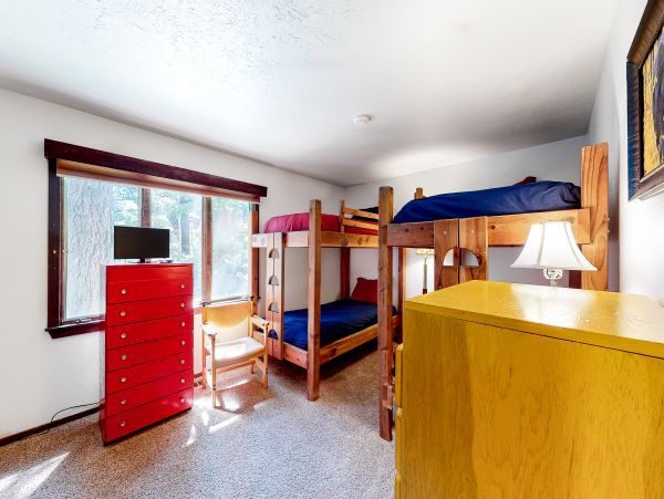 Yosemite Area Home 1029107