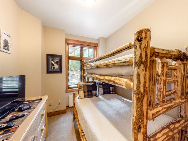 Yosemite Area Home 1029114