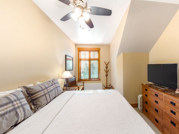 Yosemite Area Home 1029114