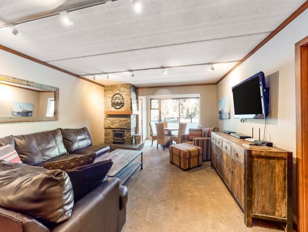 Yosemite Area Home 1029116