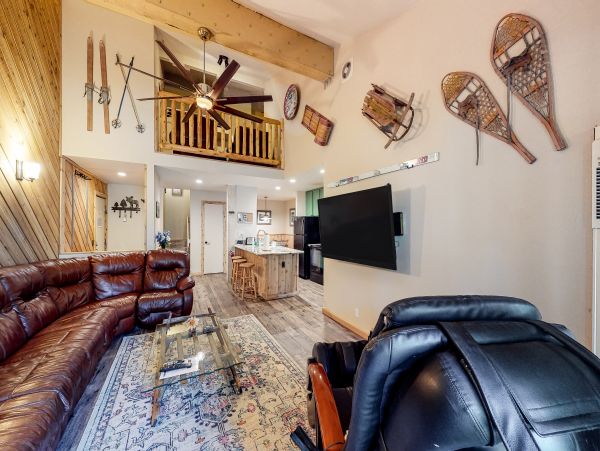 Yosemite Area Home 1029117