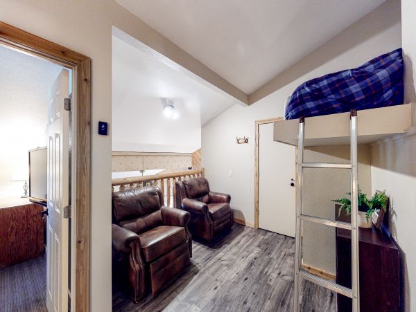 Yosemite Area Home 1029117