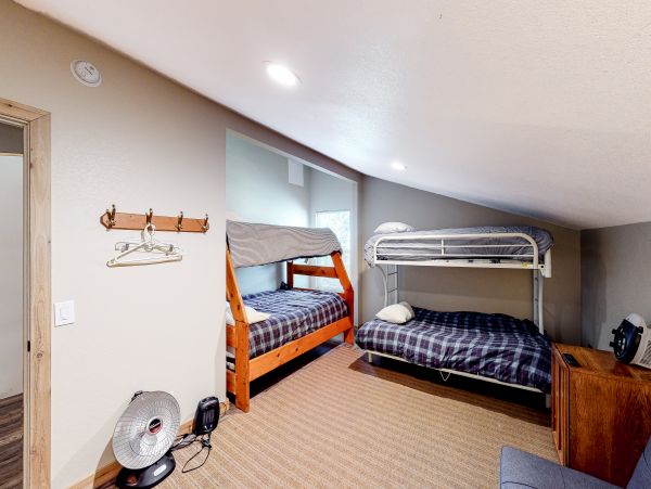 Yosemite Area Home 1029117