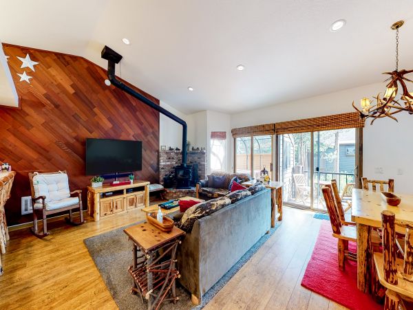 Yosemite Area Home 1029119