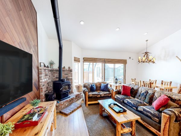 Yosemite Area Home 1029119