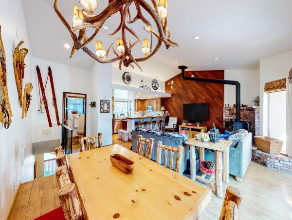 Yosemite Area Home 1029119