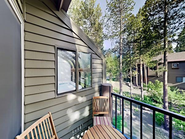 Yosemite Area Home 1029119