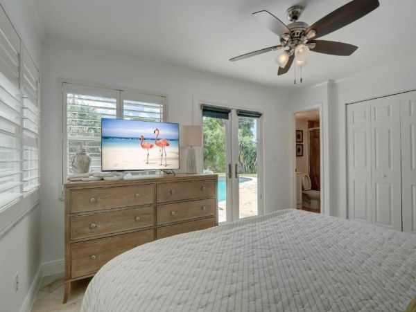 Naples Vacation Pool Home Three Bedroom