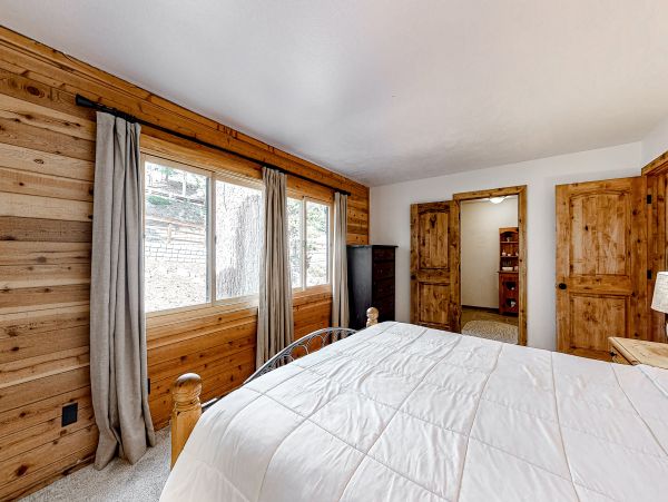 Yosemite Area Home 1029132