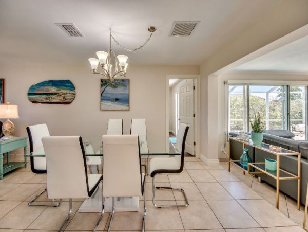 Cape Coral Vacation Pool Home Four Bedroom