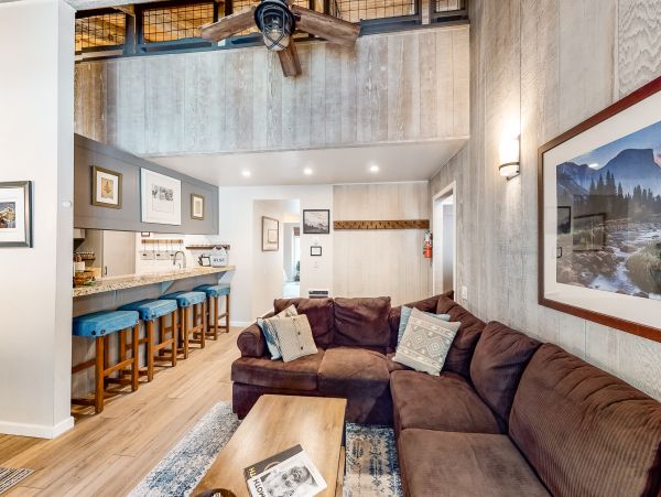 Yosemite Area Home 1029137