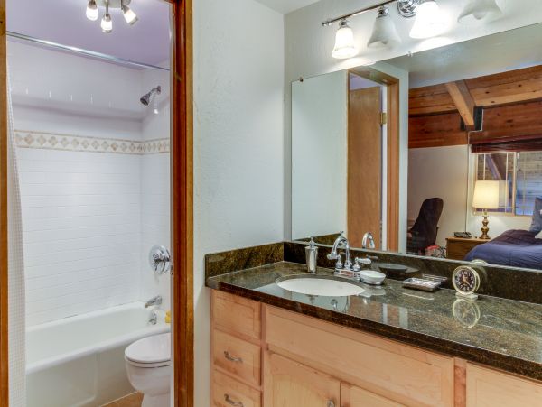 Yosemite Area Home 1029146