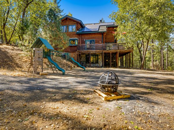Yosemite Area Home 1029153