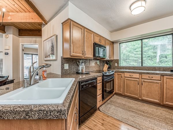 Yosemite Area Home 1029155