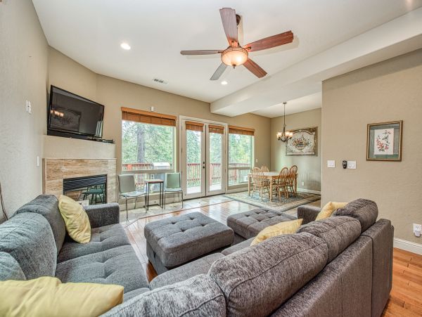 Yosemite Area Home 1029156