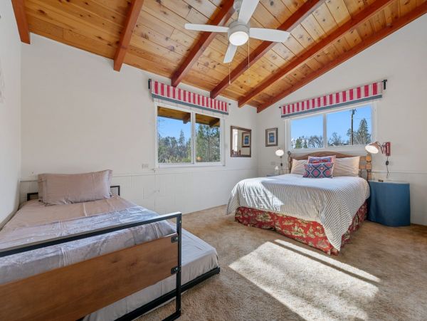 Yosemite Area Home 1029160
