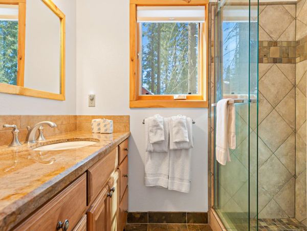 Yosemite Area Home 1029164