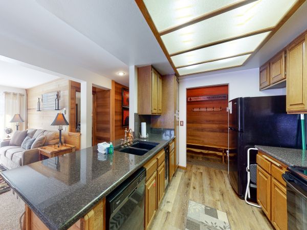 Yosemite Area Home 1029171