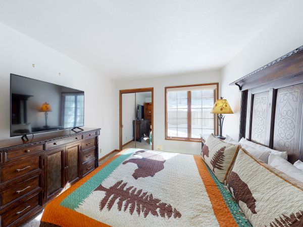 Yosemite Area Home 1029171