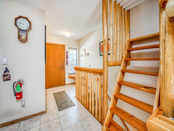 Yosemite Area Home 1029176