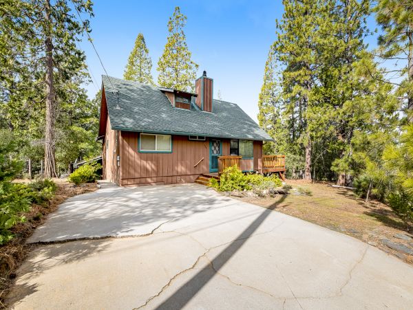 Yosemite Area Home 1029177