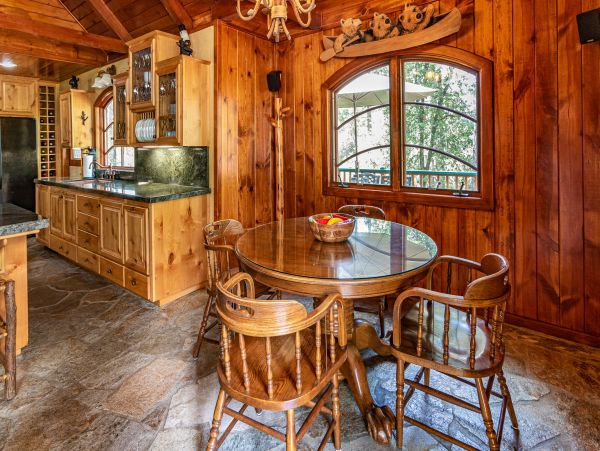 Yosemite Area Home 1029180