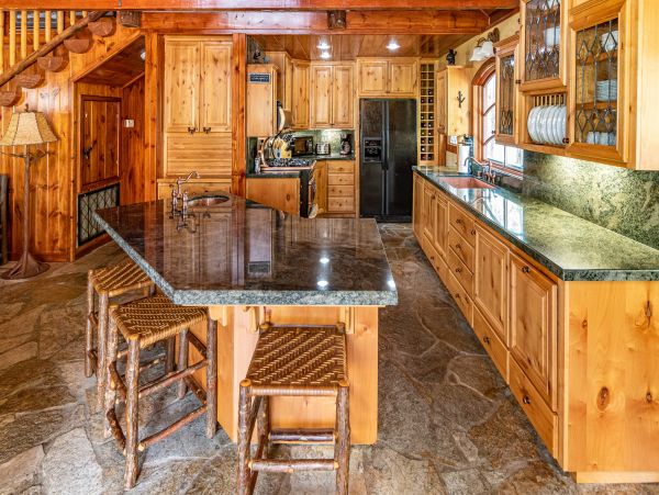 Yosemite Area Home 1029180