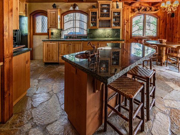 Yosemite Area Home 1029180