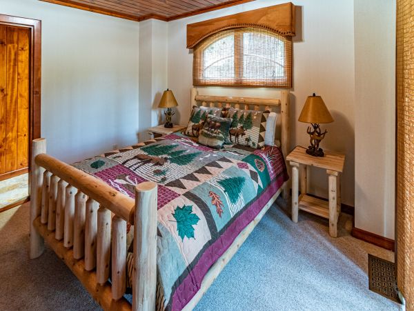 Yosemite Area Home 1029180