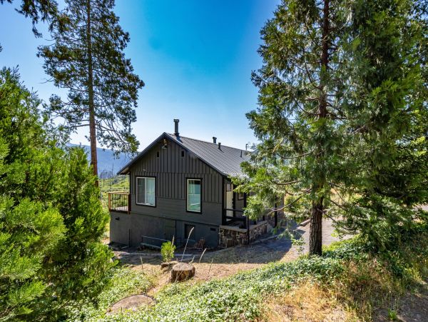 Yosemite Area Home 1029189