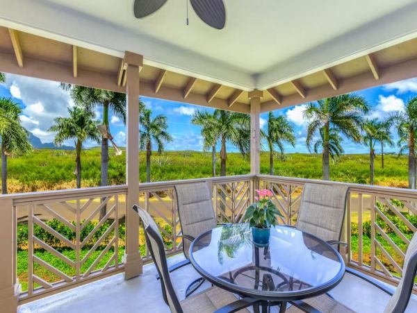 Beautiful Koloa Vacation Condo with Communal Pool & Hot Tub