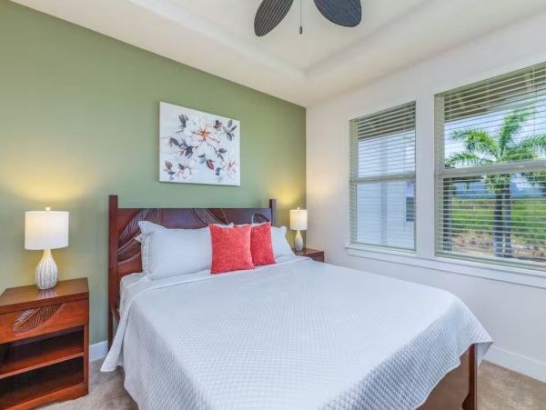 Beautiful Koloa Vacation Condo with Communal Pool & Hot Tub