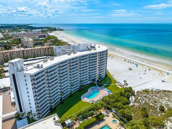 Siesta Key Beachside Villa Two Bedroom - Perfect Family Retreat