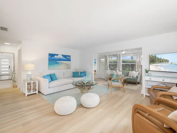 Siesta Key Beachside Villa Two Bedroom - Perfect Family Retreat