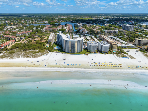 Siesta Key Beachside Villa Two Bedroom - Perfect Family Retreat