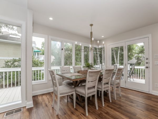 Hilton Head Vacation Pool Home Six bedroom Walk to Beach