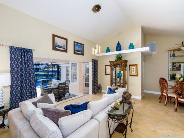 Cape Coral Home 1029239