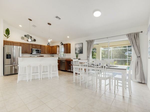 Cape Coral Vacation Pol Home Three Bedroom