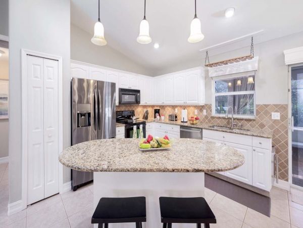 Cape Coral Home 1029258