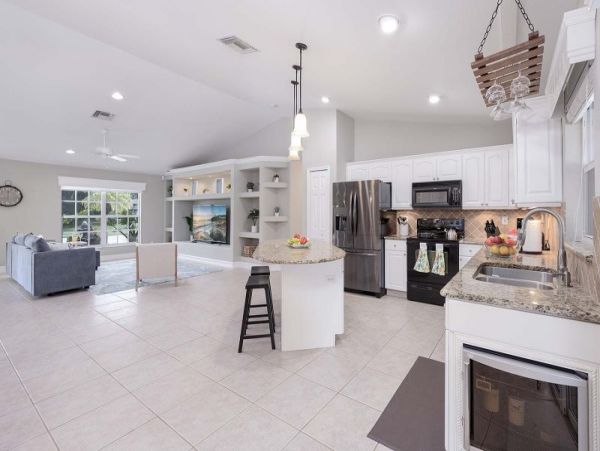 Cape Coral Home 1029258