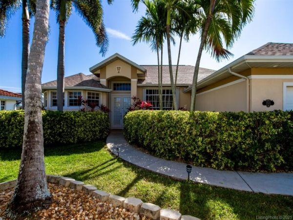 Cape Coral Home 1029259