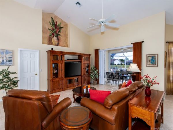 Cape Coral Home 1029259