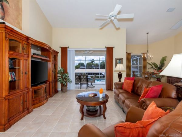 Cape Coral Home 1029259