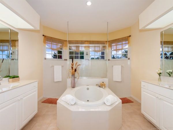 Cape Coral Home 1029259