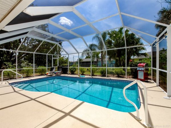 Cape Coral Home 1029263