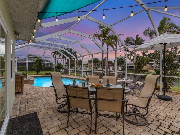 Perfect 4-Bedroom Waterfront Retreat with a Pool in Cape Coral