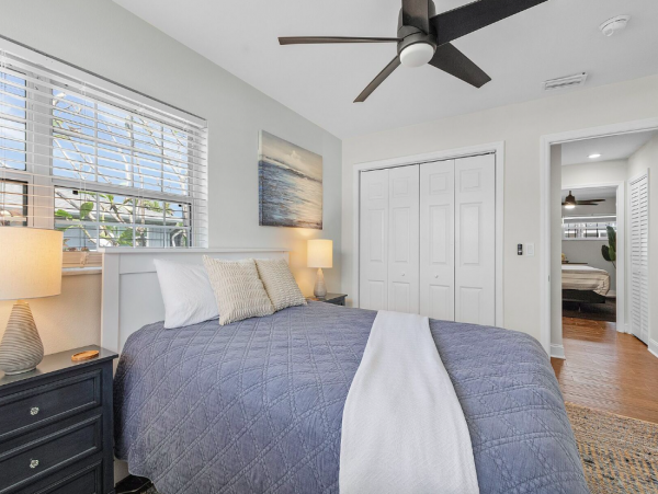 Perfect 4-Bedroom Waterfront Retreat with a Pool in Cape Coral
